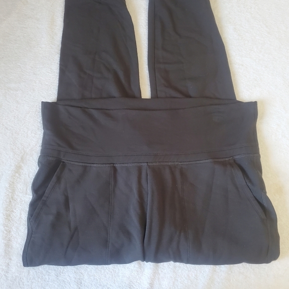 Old Navy Joggers - Picture 5 of 6